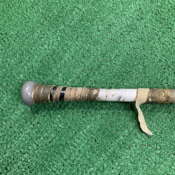 Marucci CAT6 BASEBALL BAT BBCOR .5 Model MCBC614 33" 30 oz 2 5/8" Diameter White - Picture 8 of 10